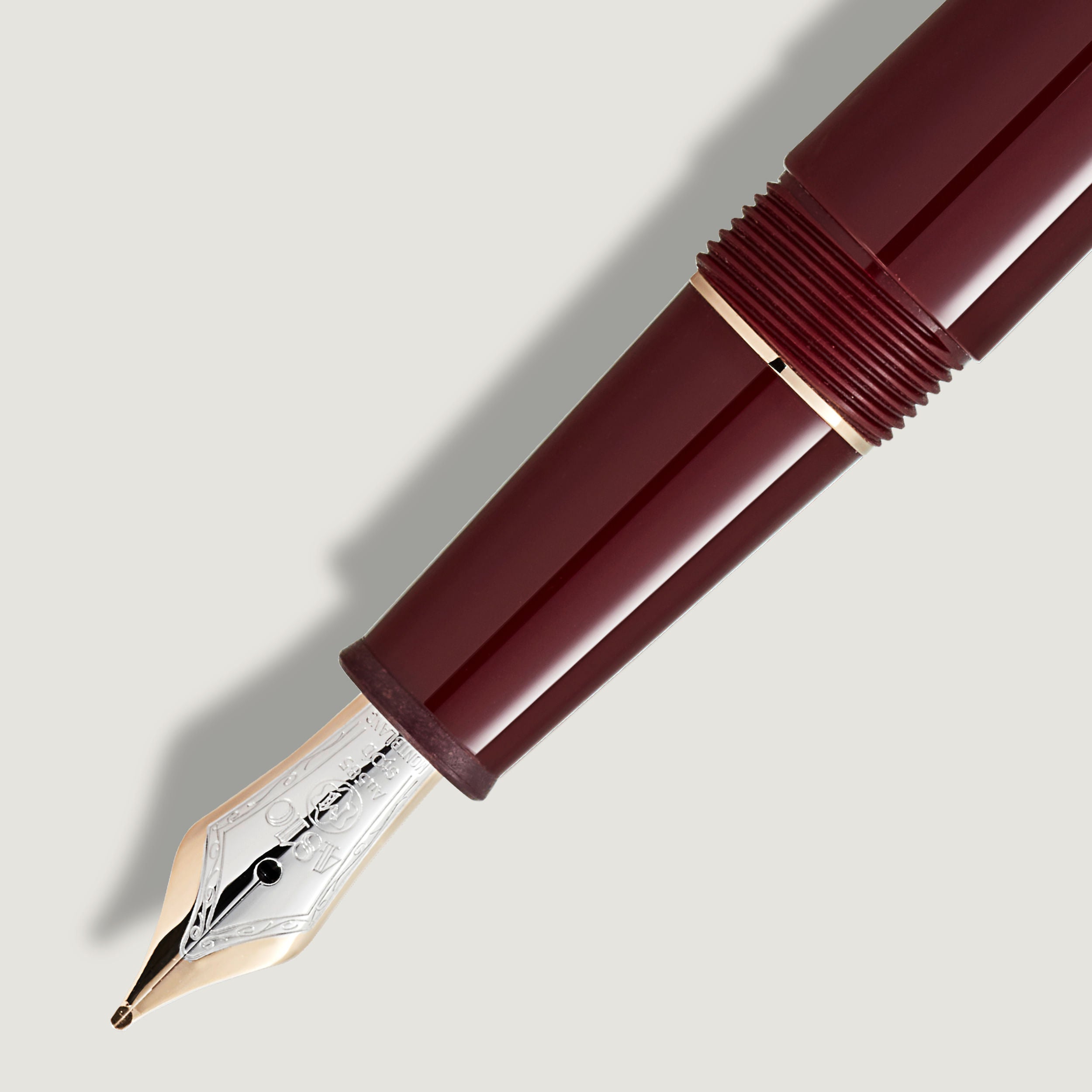 Caneta Tinteiro Meisterstück Classique Burgundy Red M