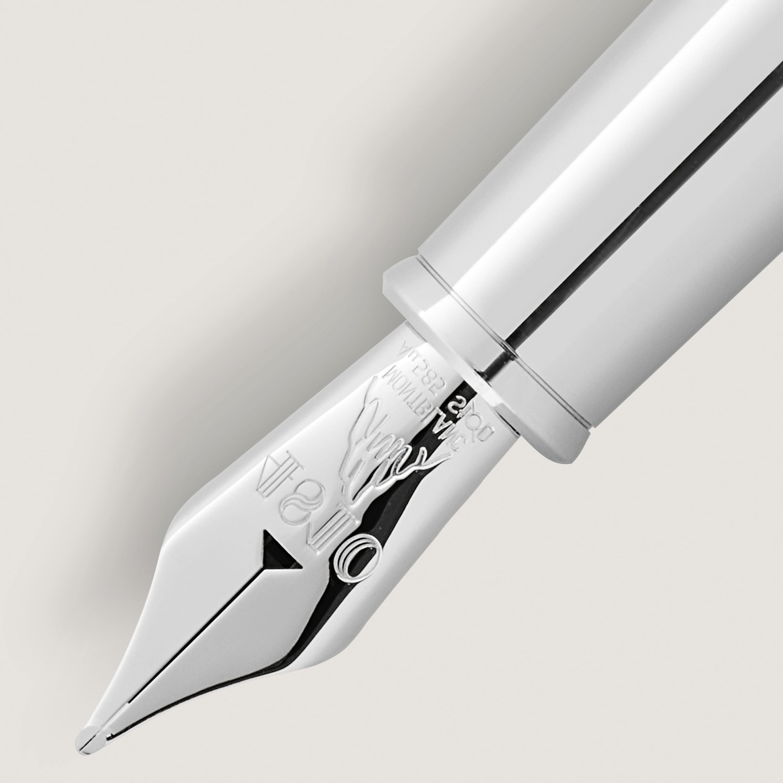 Caneta Tinteiro Montblanc Heritage Rouge et Noir "Baby" - M